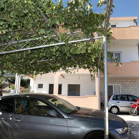 Apartment Ivan Kaštel Sućurac Buitenkant foto