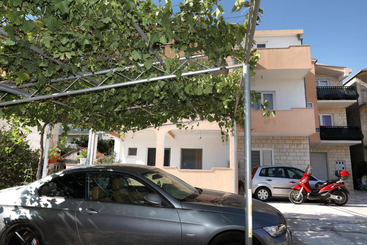 Apartment Ivan Kaštel Sućurac Buitenkant foto