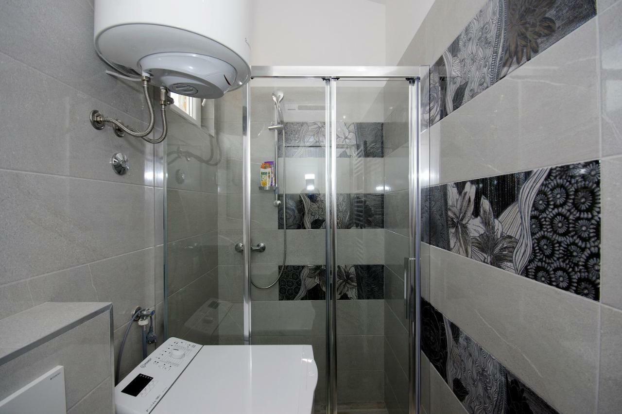 Apartment Ivan Kaštel Sućurac Buitenkant foto
