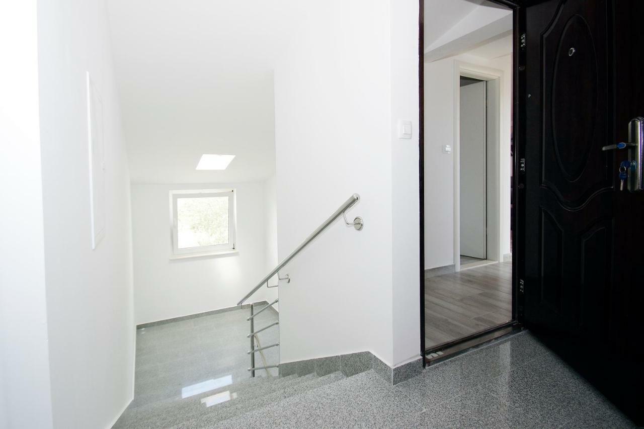 Apartment Ivan Kaštel Sućurac Buitenkant foto
