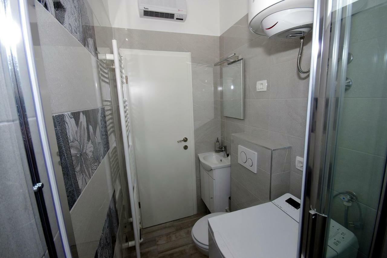 Apartment Ivan Kaštel Sućurac Buitenkant foto
