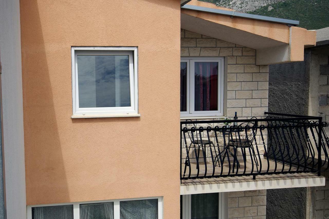 Apartment Ivan Kaštel Sućurac Buitenkant foto