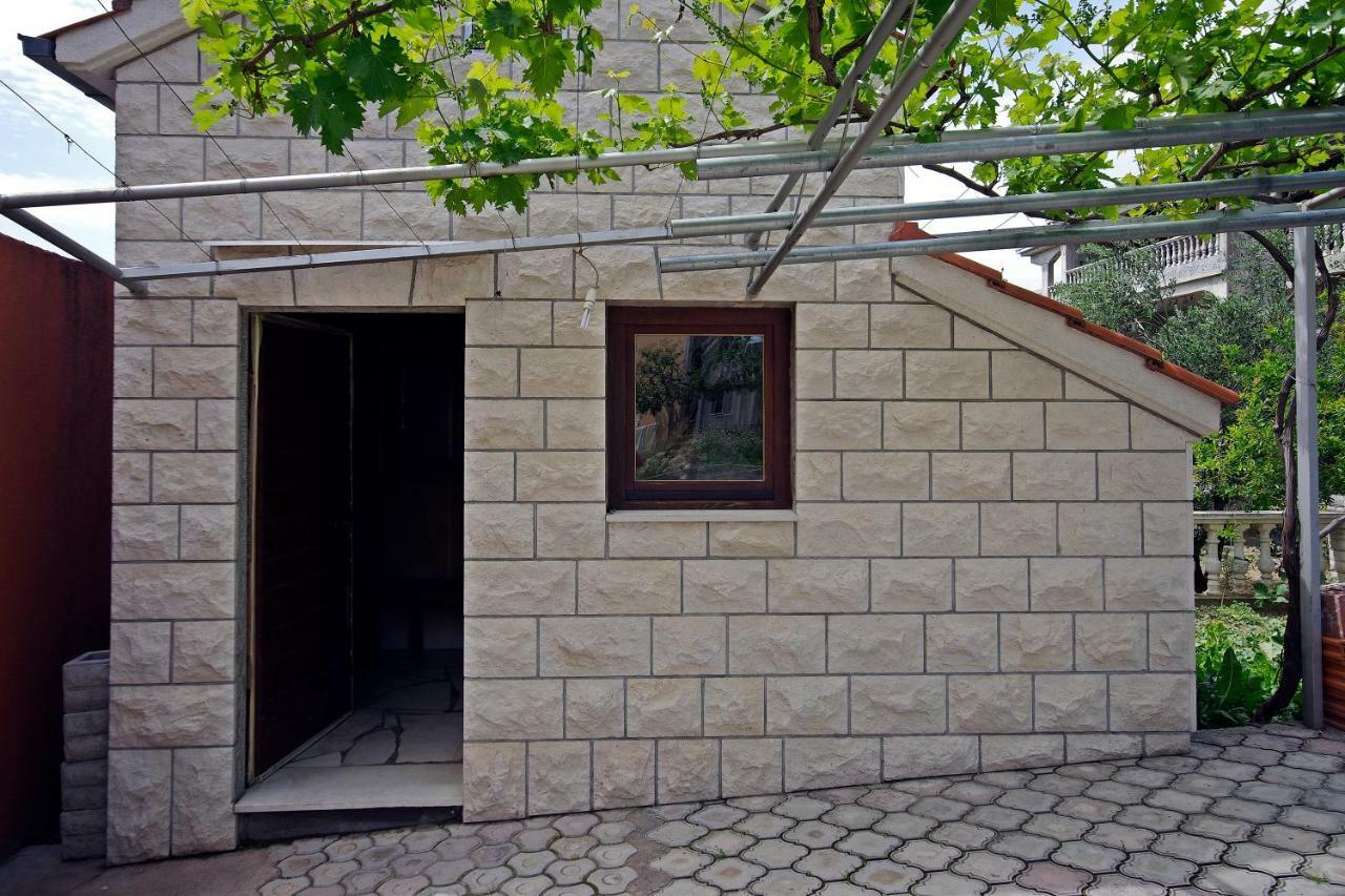 Apartment Ivan Kaštel Sućurac Buitenkant foto