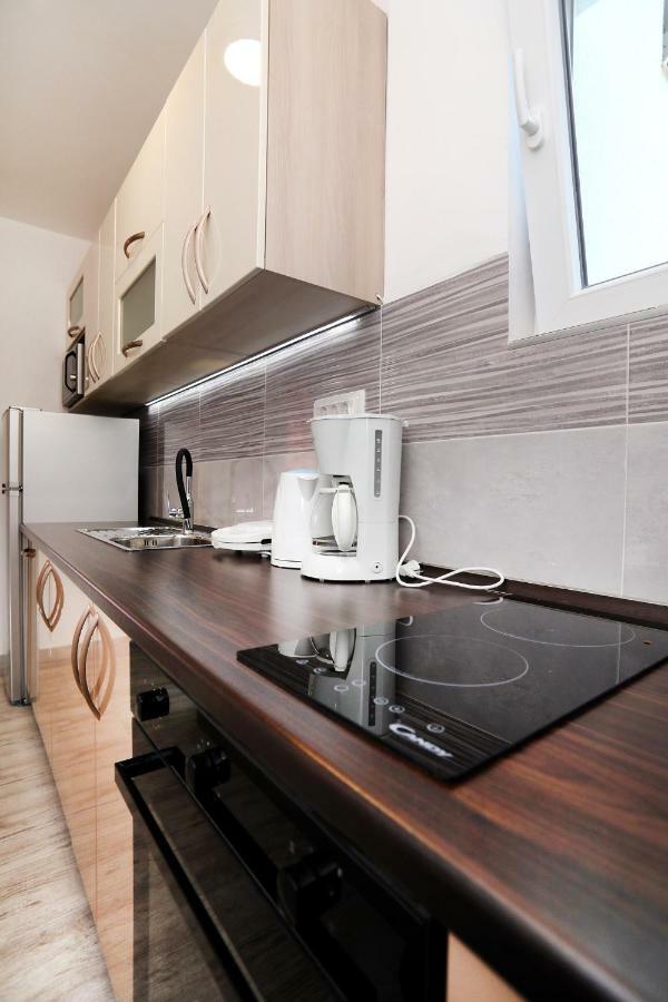 Apartment Ivan Kaštel Sućurac Buitenkant foto